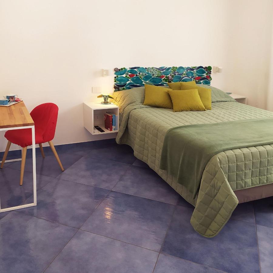 Viatorretta4 Bed & Breakfast Salerno Bagian luar foto