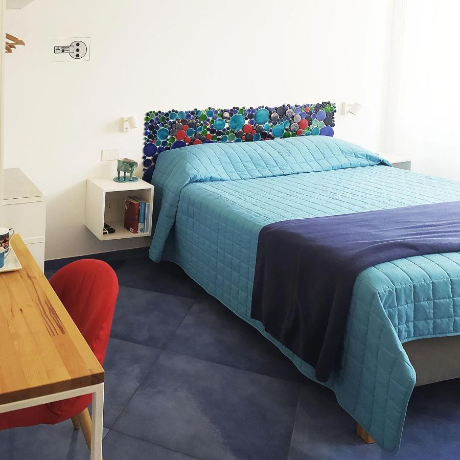 Viatorretta4 Bed & Breakfast Salerno Bagian luar foto